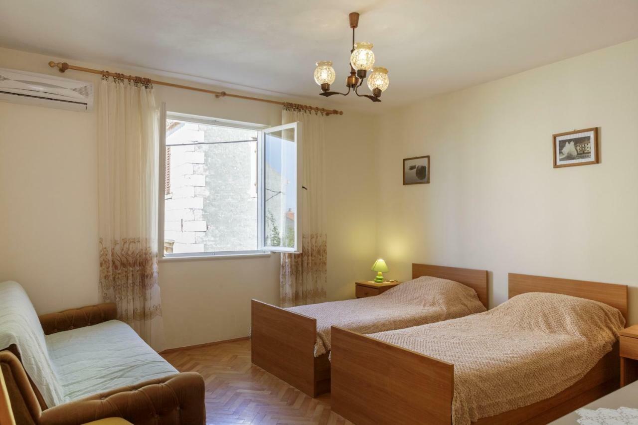 Apartman Zeljka Otel Komiža Dış mekan fotoğraf